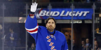 Henrik Lundqvist announces he will miss 2021 NHL season due to heart condition New York Rangers goalie Henrik Lundqvist waves to the crowd