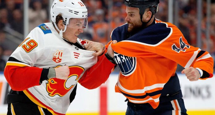 Tkachuk-vs-Kassian-fight Zack Kassian fights Matthew Tkachuk