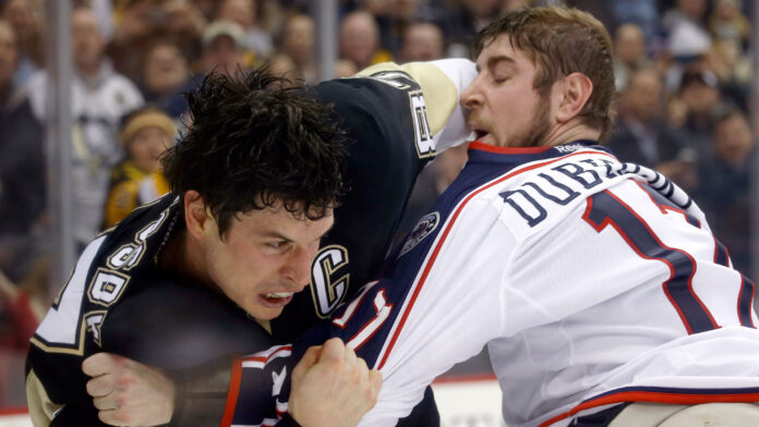 Crosby fights Dubinsky Sidney Crosby fights Brandon Dubinsky