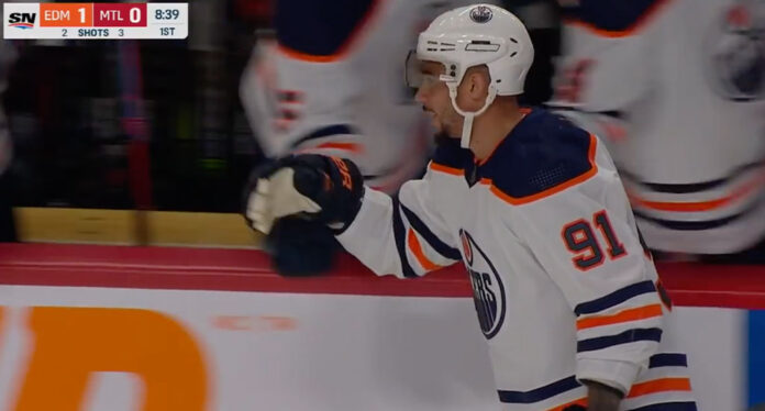 Evander-Kane-goal Evander Kane scores in his Edmonton Oilers debut against the Montreal Canadiens