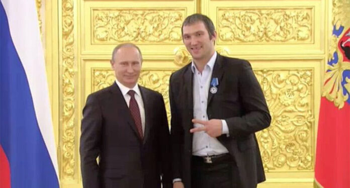 Alex-Ovechkin-Instagram-photo-with-Putin