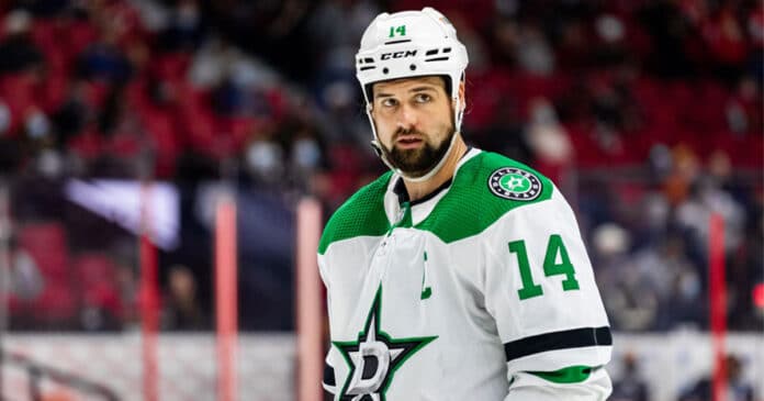 Jamie-Benn-visorless Jamie Benn of the Dallas Stars is among the NHL visorless players