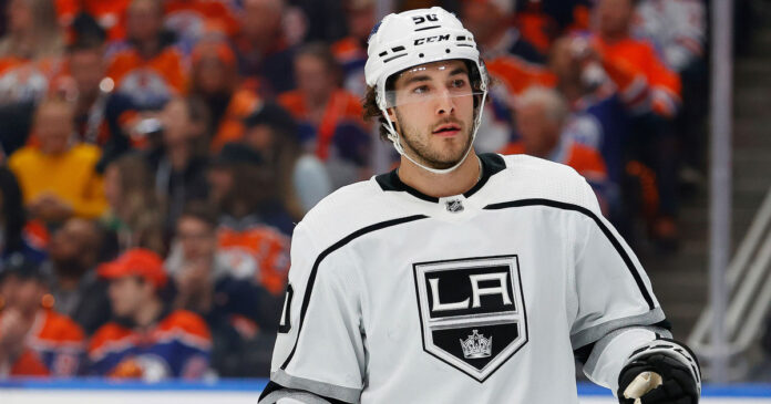Sean-Durzi-trade LA Kings trade Sean Durzi to the Arizona Coyotes