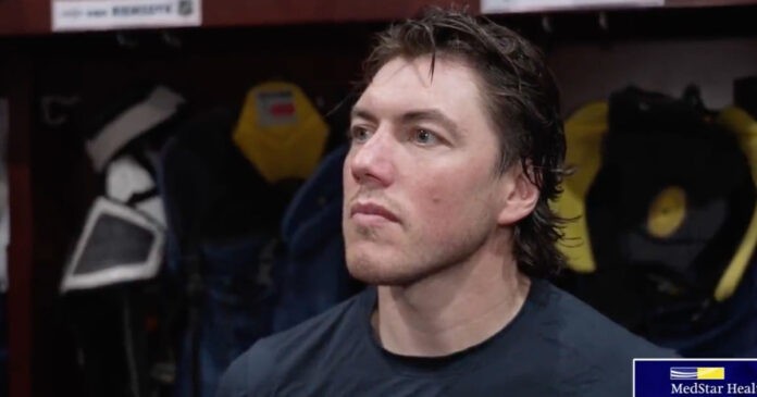 TJ-Oshie-neck-guard Washington Capitals forward TJ Oshie explains decision to wear neck guard following death of Adam Johnson