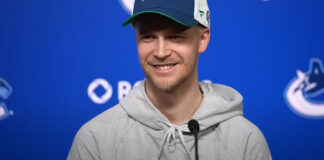 Elias Pettersson Signs 8-Year Extension to Remain with Canucks Elias Pettersson press conference after signing contract extension