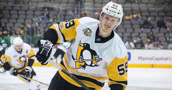 Guentzel-trade Jake Guentzel traded to the Carolina Hurricanes