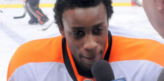 Wayne Simmonds Hangs Up Skates After 15 Seasons