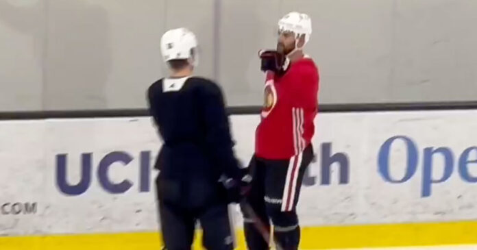 nick-foligno-applauds