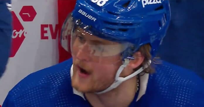 Nylander-stop-crying William Nylander tells Mitch Marner to stop crying