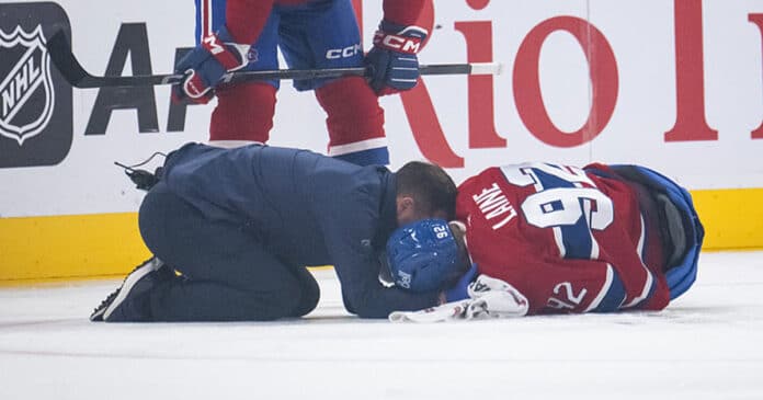 Patrik-Laine-injury Patrik Laine knee injury video