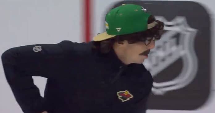 Marc-Andre-Fleury-prank-ice-crew-member Marc-Andre Fleury ice crew member prank