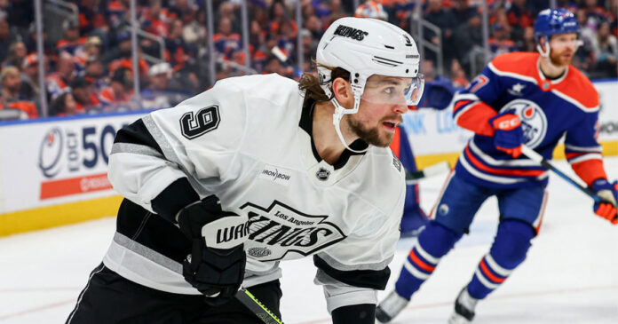 Adrian-Kempe-fined-slew-foot-Mcdavid Adrian Kempe slew foot on Connor McDavid