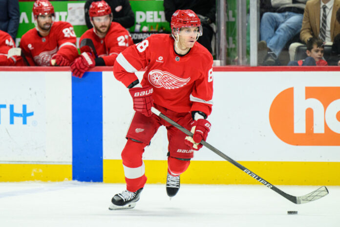 Detroit Red Wings RW Patrick Kane (88) in action during the game between Seattle Kraken and Detroit Red Wings on January 12, 2025 at Little Caesars Arena in Detroit, M Patrick Kane Detroit Red Wings NHL free agent 2026