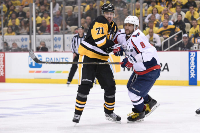 114160510066_Capitals_at_Penguins(1) Evgeni Malkin's Perfect Reaction to Alex Ovechkin Breaking Wayne Gretzky Scoring Record