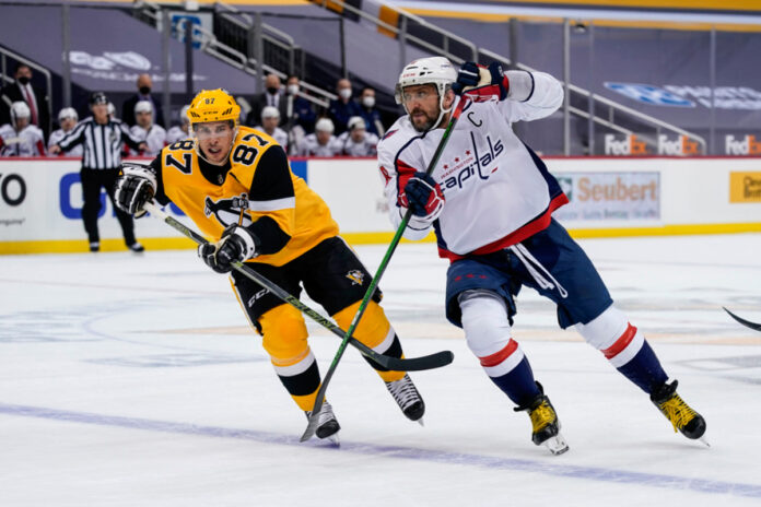 114210216009_was_at_pit(1) Sidney Crosby Chimes in on Alex Ovechkin's Epic Scoring Chase