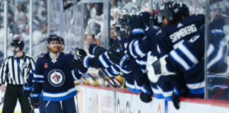 Kyle Connor Completes Jets’ Third-Period Comeback To Down Blues In Game 1