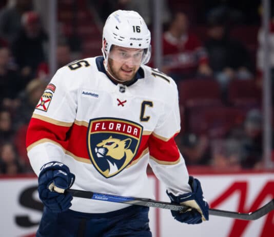 Aleksander Barkov knee injury return Florida Panthers captain 2026-27
