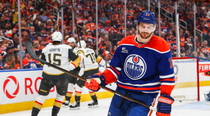 Zach Hyman Injury: Oilers Winger Out About Two Weeks Edmonton Oilers right wing Zach Hyman (18) at Rogers Place in Edmonton