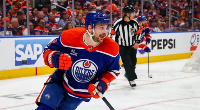 Hyman Invites Messier to See Oilers Amid Babcock Feud Zach Hyman skates for the Edmonton Oilers