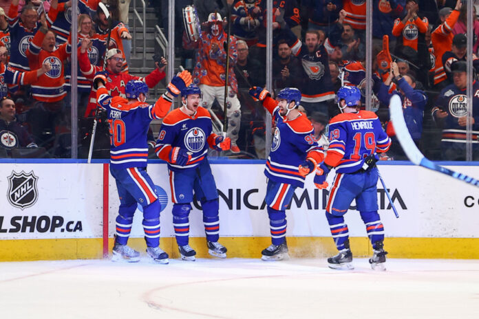 DFS250520047Jets_at_Oilers(1) How Oilers Made NHL History With Epic Game 1 Comeback Win vs Golden Knights