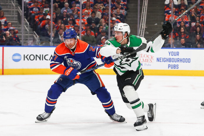 NHL: MAR 26 Stars at Oilers (Photo by Curtis Comeau/Icon Sportswear)