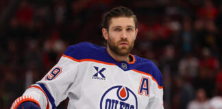 Draisaitl Shrugs Off Canadian Market Pressure as Oilers Chase Cup Glory Leon Draisaitl of the Edmonton Oilers looks on
