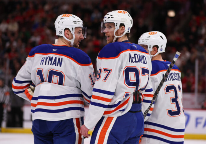 egv250205080_edm_vs_chi(1) Connor McDavid Edmonton Oilers Hart Trophy finalist 2026 NHL MVP Art Ross 138 points