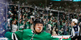 Mikael Granlund Gets Paid Big With 3-Year, $21 Million Ducks Contract Dallas Stars center Mikael Granlund celebrates a goal