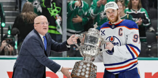 Connor McDavid Scores Hat Trick, 5-Point Night to Put Oilers First in Pacific Connor McDavid Edmonton Oilers Ted Lindsay Award finalist 2026 NHL