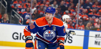Kings Sign Veteran Corey Perry to 1-Year Deal in NHL Free Agency Oilers Winger Corey Perry in action