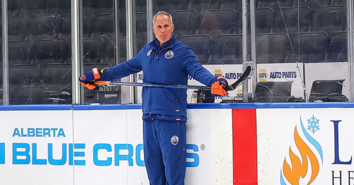 Paul-Coffey-Oilers Edmonton Oilers coach Paul Coffey