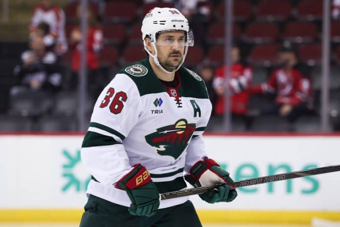 NHL: MAR 31 Wild at Devils Minnesota Wild right wing Mats Zuccarello warms up before a NHL game