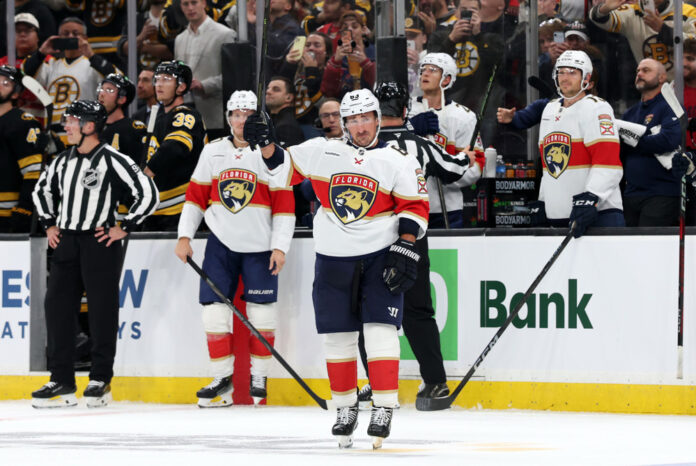 NHL: OCT 21 Panthers at Bruins Florida Panthers Brad Marchand thanks the crowd