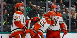 Ducks Eliminate Oilers in 6, First Series Win Since 2017 Anaheim Ducks left wing Chris Kreider celebrates scoring a goal with his teammates