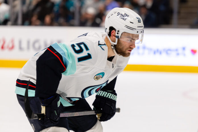 NHL: DEC 20 Kraken at Sharks Shane Wright Seattle Kraken trade Canucks