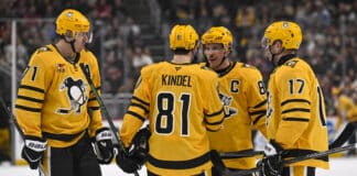 Penguins Sit Crosby, Malkin, Letang and Four Others Against Capitals Sidney Crosby and Evgeni Malkin talk during a power play at PPG Paints Arena
