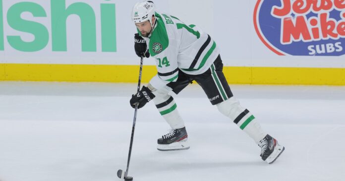 jamie_benn_stars_2026 Jamie Benn carries the puck for the Dallas Stars during the 2026 NHL Playoffs