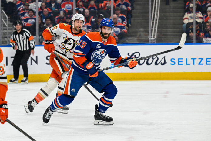NHL: MAR 28 Ducks at Oilers - Adam Henrique Edmonton Oilers center Adam Henrique skates away from an Anaheim Ducks forward