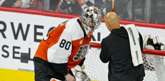 Flyers Closing In on Five-Year Vladar Extension Philadelphia Flyers goaltender Dan Vladar has his hand checked out during Game 3 of the Stanley Cup Playoffs First Round against the Pittsburgh Penguins at Xfinity Mobile Arena