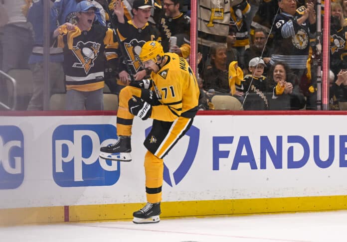 NHL: APR 18 Playoffs First Round Flyers at Penguins Evgeni Malkin celebrates goal Pittsburgh Penguins