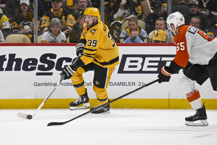 NHL: APR 20 Playoffs First Round Flyers at Penguins Pittsburgh Penguins right wing Anthony Mantha skates with the puck during the 2026 Stanley Cup Playoffs