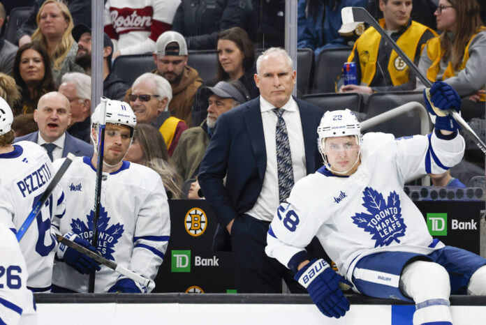 NHL: MAR 24 Maple Leafs at Bruins Craig Berube behind the Toronto Maple Leafs bench during a game vs Boston