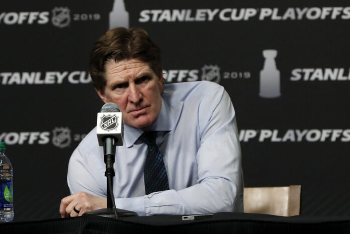 NHL: APR 23 Stanley Cup Playoffs First Round - Maple Leafs at Bruins Mike Babcock Toronto Maple Leafs head coach postgame presser NHL coaching controversy Edmonton Oilers