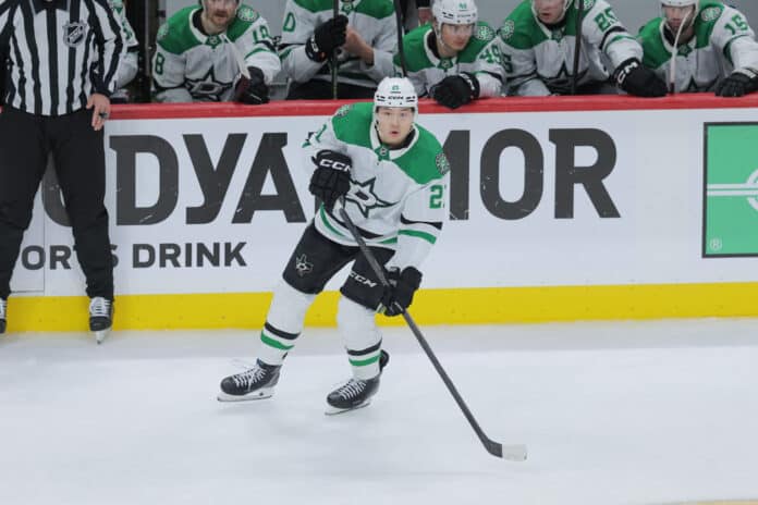 NHL: APR 22 Playoffs First Round Stars at Wild Dallas Stars left wing Jason Robertson skates with the puck