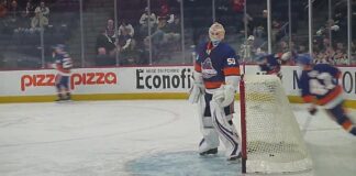 Islanders Re-Sign Tikkanen, Who’d Be NHL’s Tallest Goalie Ever Bridgeport Islanders goaltender Henrik Tikkanen, the New York Islanders 6-foot-8 goalie prospect, stands in his crease during warmups