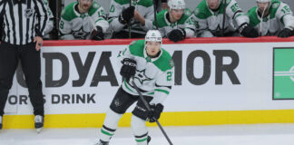 Stars Sign Jason Robertson, End Contract Standoff Dallas Stars left wing Jason Robertson skates with the puck during the 2026 Stanley Cup Playoffs