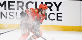 Carlsson’s Agents Break Down $90M Offer Sheet Decision Anaheim Ducks center Leo Carlsson with the puck, subject of a Flyers offer sheet