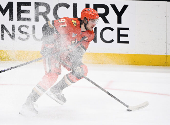 Leo Carlsson Flyers offer sheet Anaheim Ducks center Leo Carlsson with the puck, subject of a Flyers offer sheet