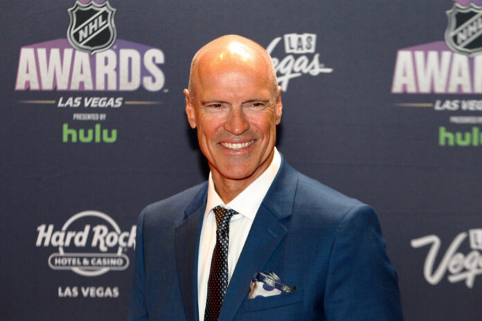 NHL: JUN 20 NHL Awards Mark Messier former New York Rangers captain at the NHL Awards