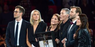 Borje Salming Watch: 1,148 Timepieces Honor Leafs Icon Borje Salming stands with his family as he is honored at the all-time Hockey Gala in Stockholm in 2022